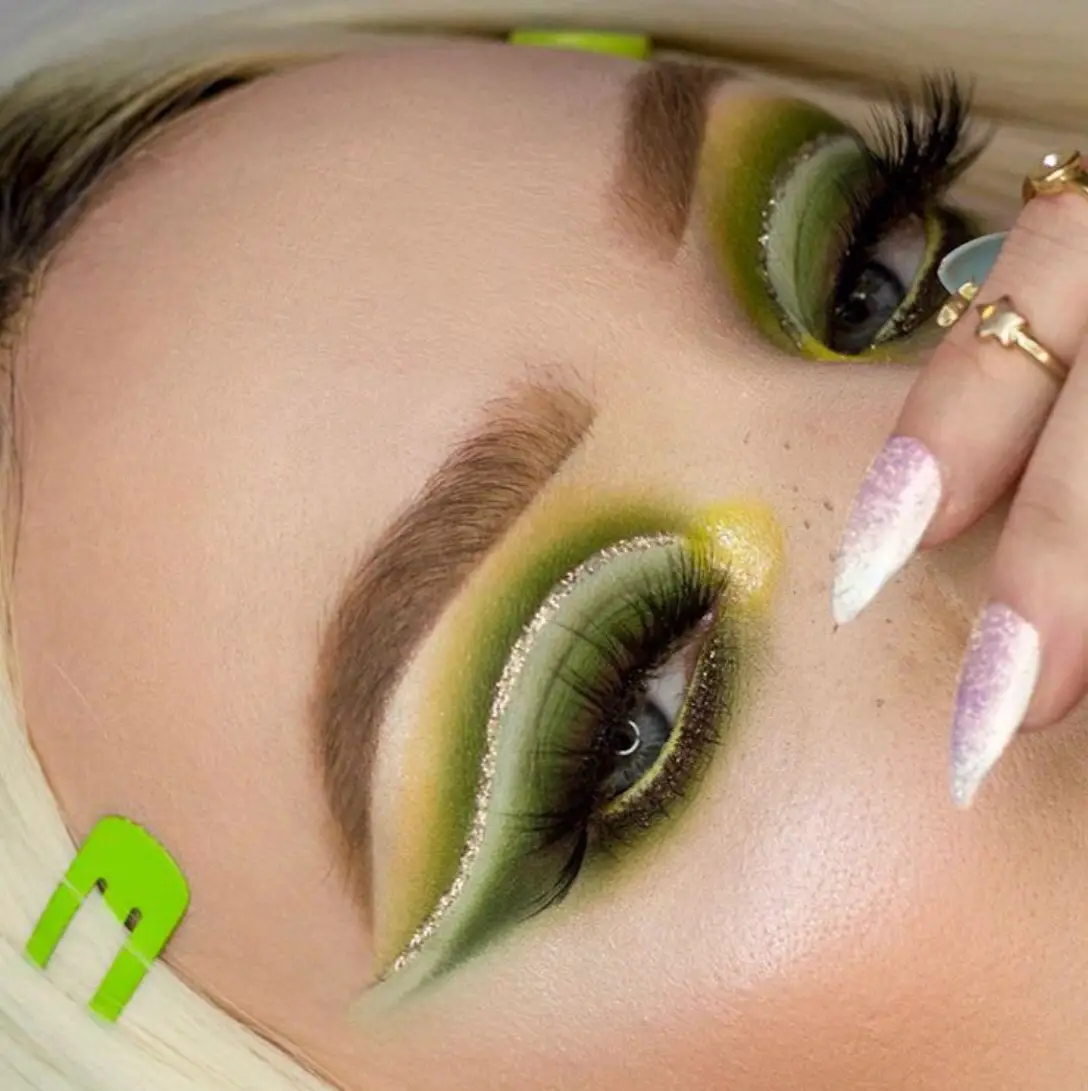 gorgeous green eye makeup