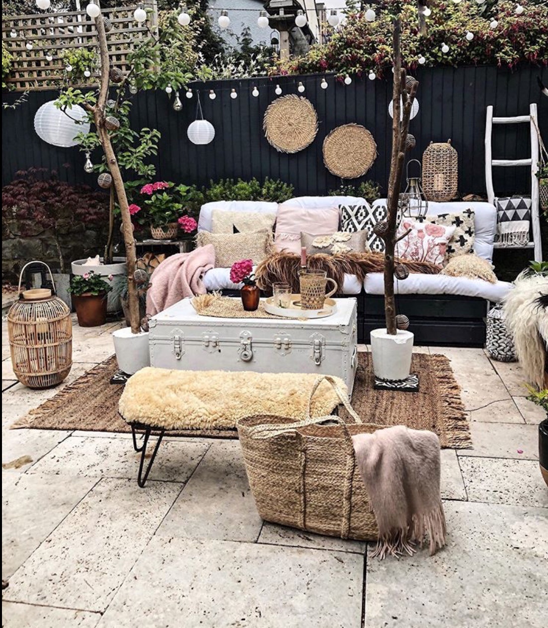 Cosiest Patio Ideas For Your Backyard