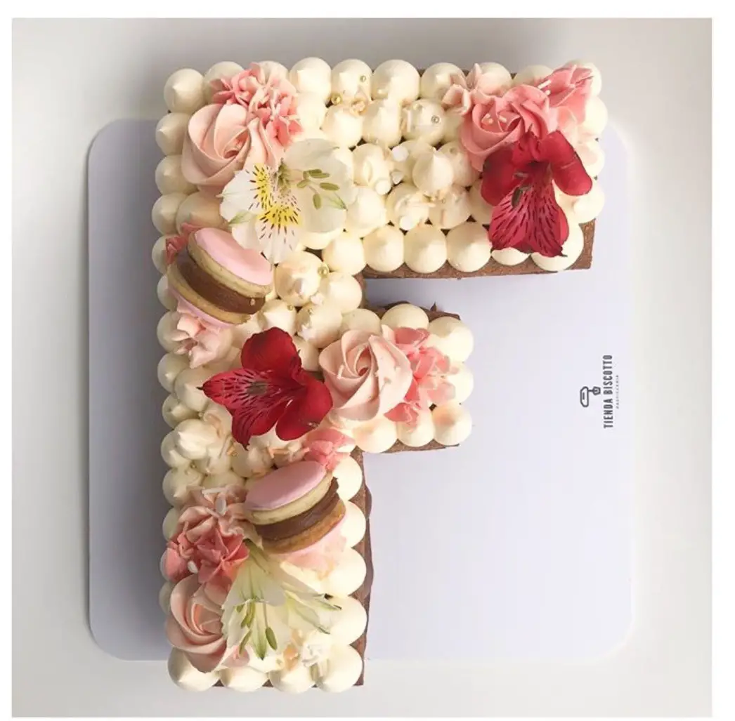 letter cake