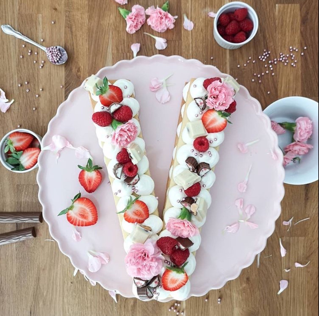 letter cake