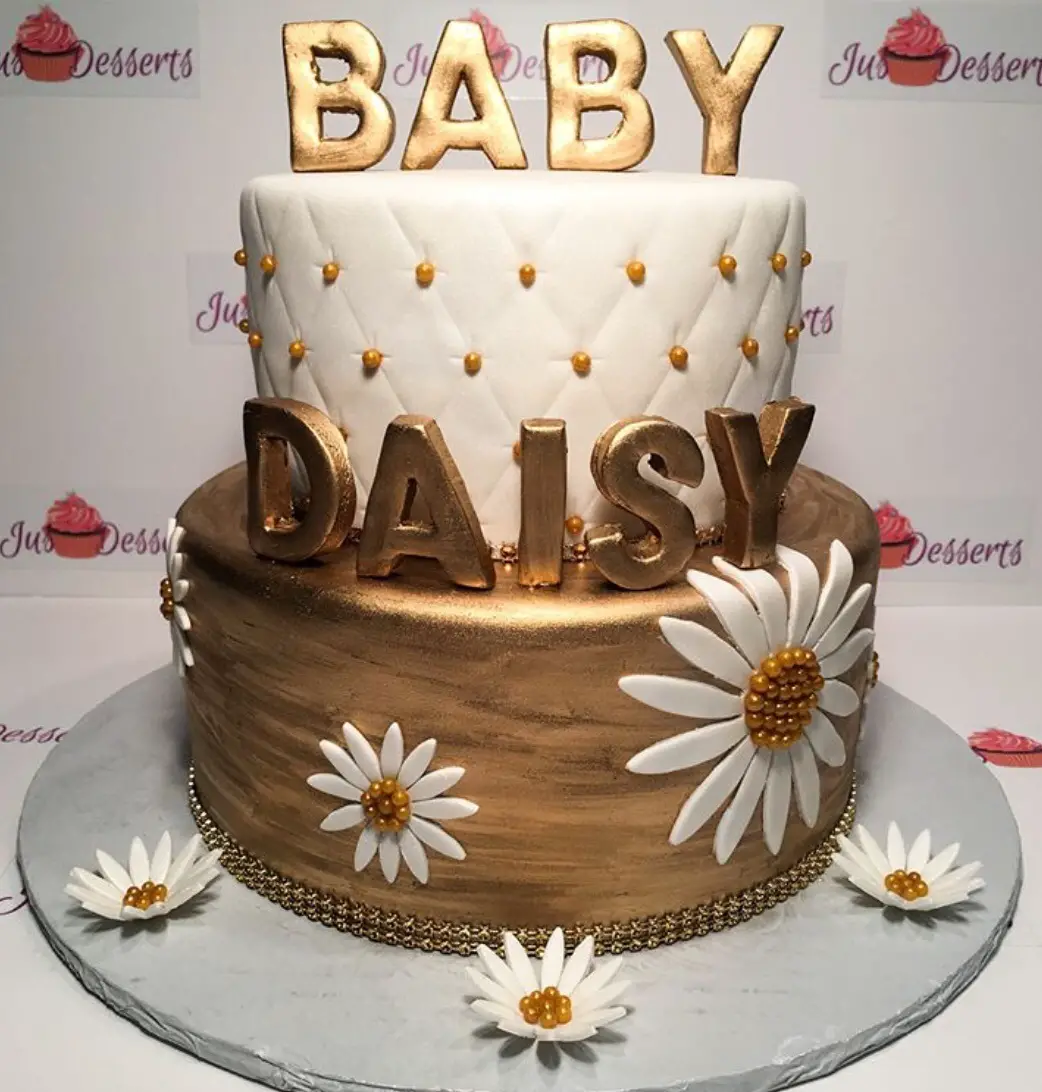 White And Gold Cake Designs