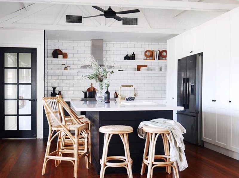 16 Black And White Kitchen Decor Ideas - The Wonder Cottage