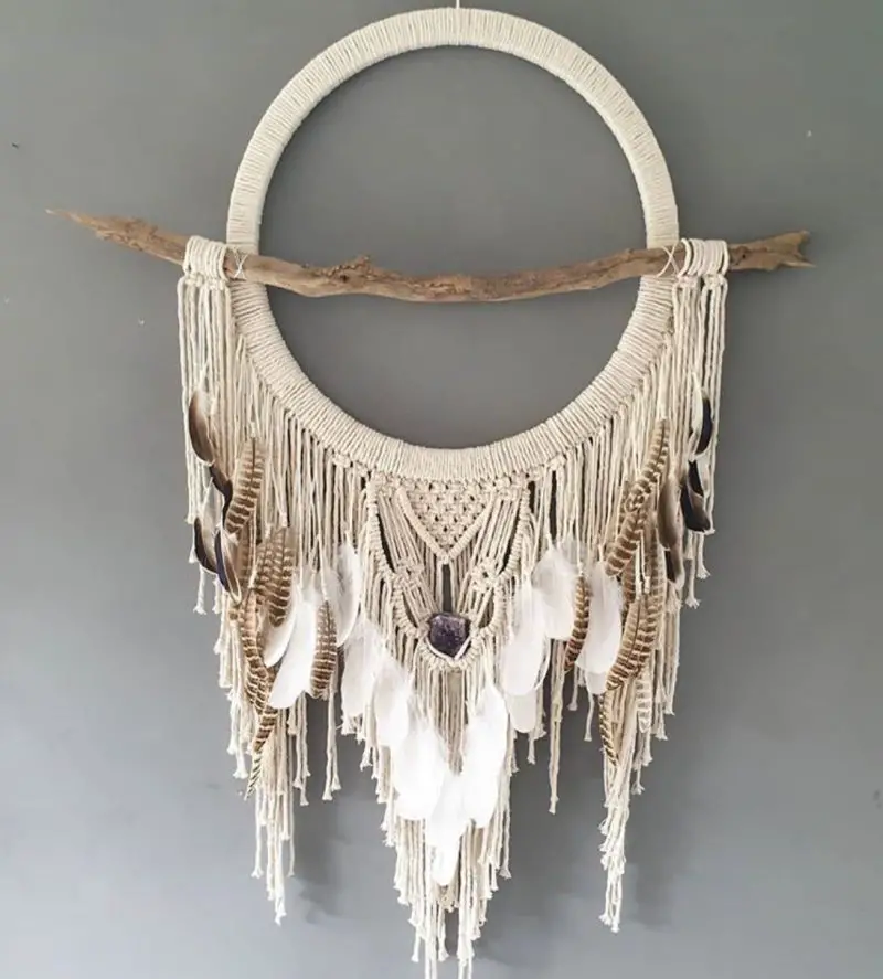 16 Beautiful Dreamcatchers You Can DIY - The Wonder Cottage