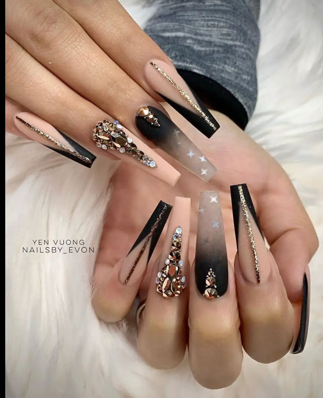 dark winter nails 2020
