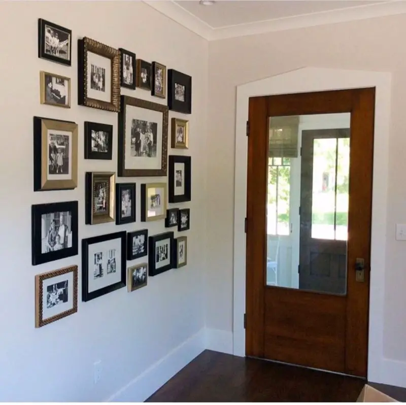 23 Beautiful Family Photo Walls - The Wonder Cottage