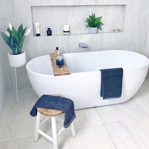 18 Standalone Bathtubs We Are Currently Crushing On - The Wonder Cottage
