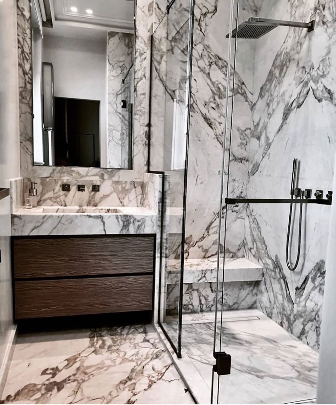 marble bathroom