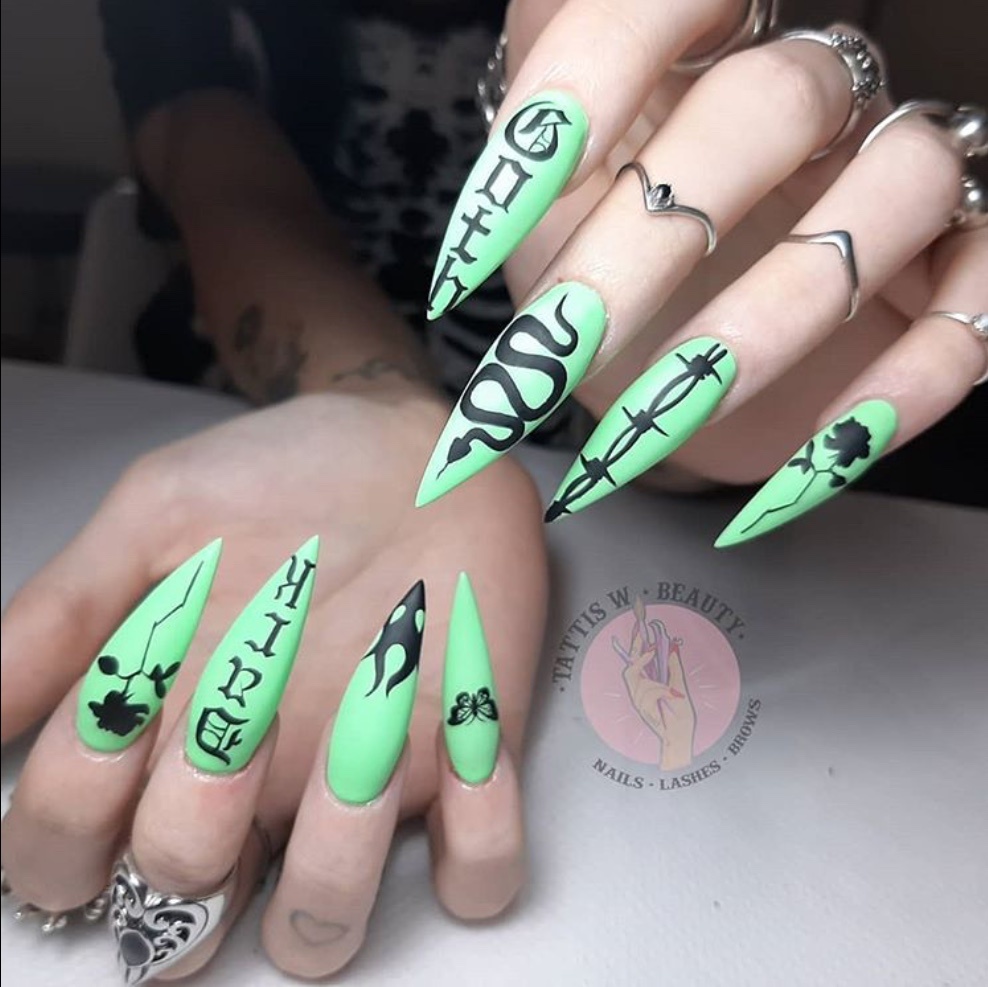 stiletto nails