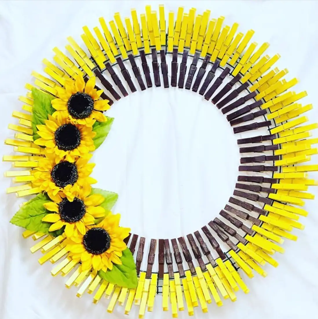 summer clothespin wreath