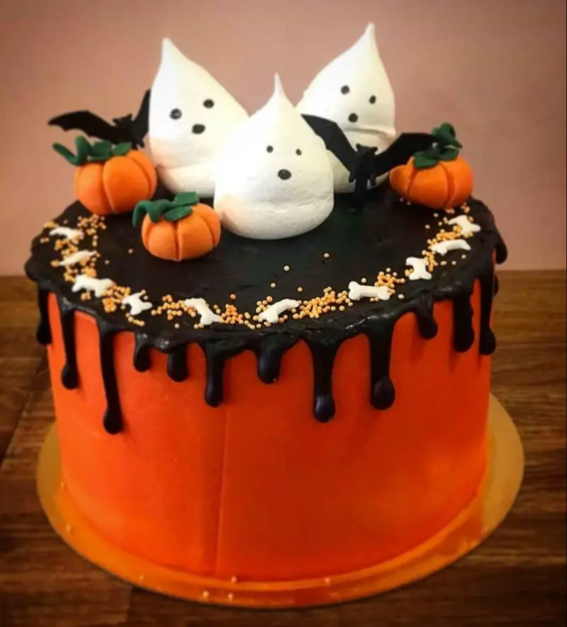 50+ Spooktacular Halloween Cake Ideas - The Wonder Cottage