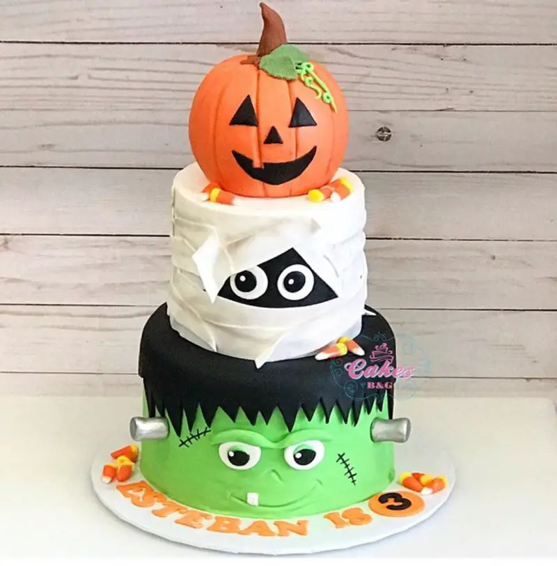 50+ Spooktacular Halloween Cake Ideas - The Wonder Cottage