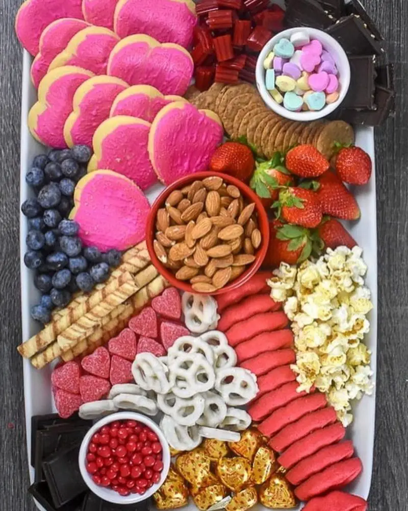 14 Delightful Valentine's Day Dessert Board Ideas - The Wonder Cottage