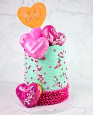 17 Appealing Valentine Cake Designs - The Wonder Cottage