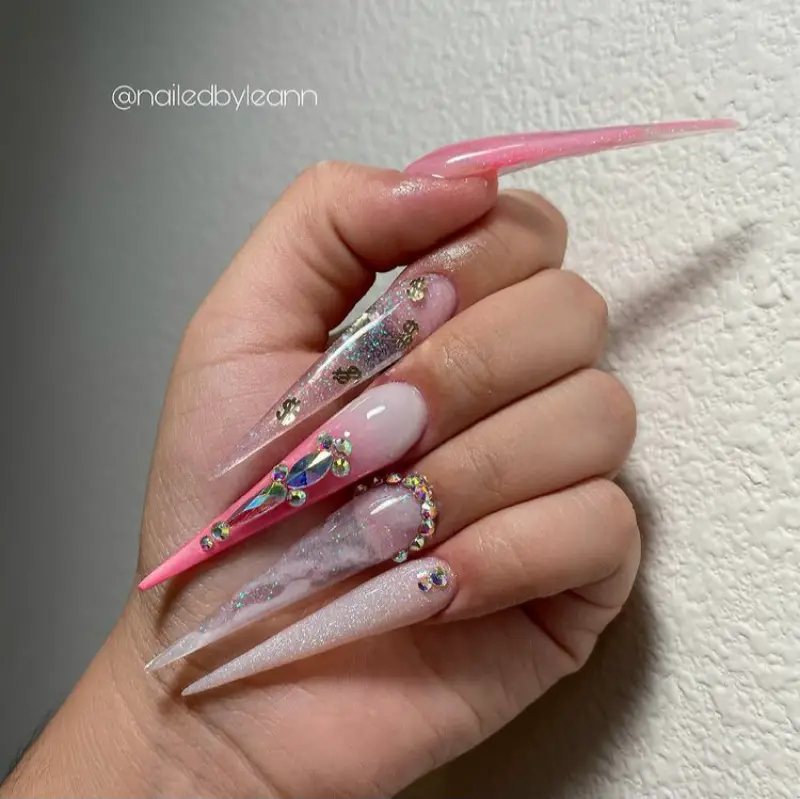 stiletto nails for spring 2021