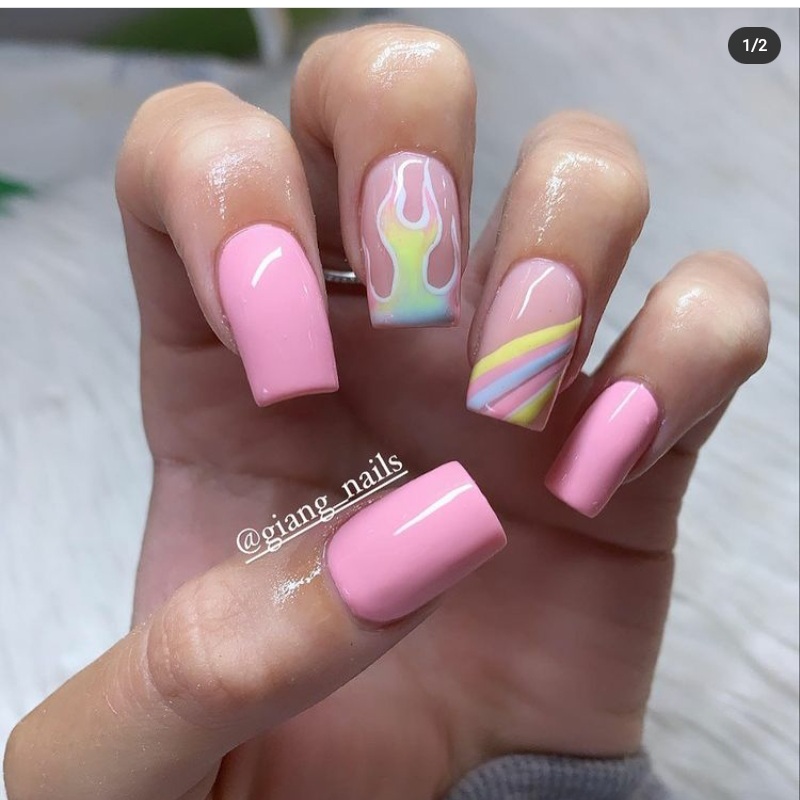 Attractive Squared Nail