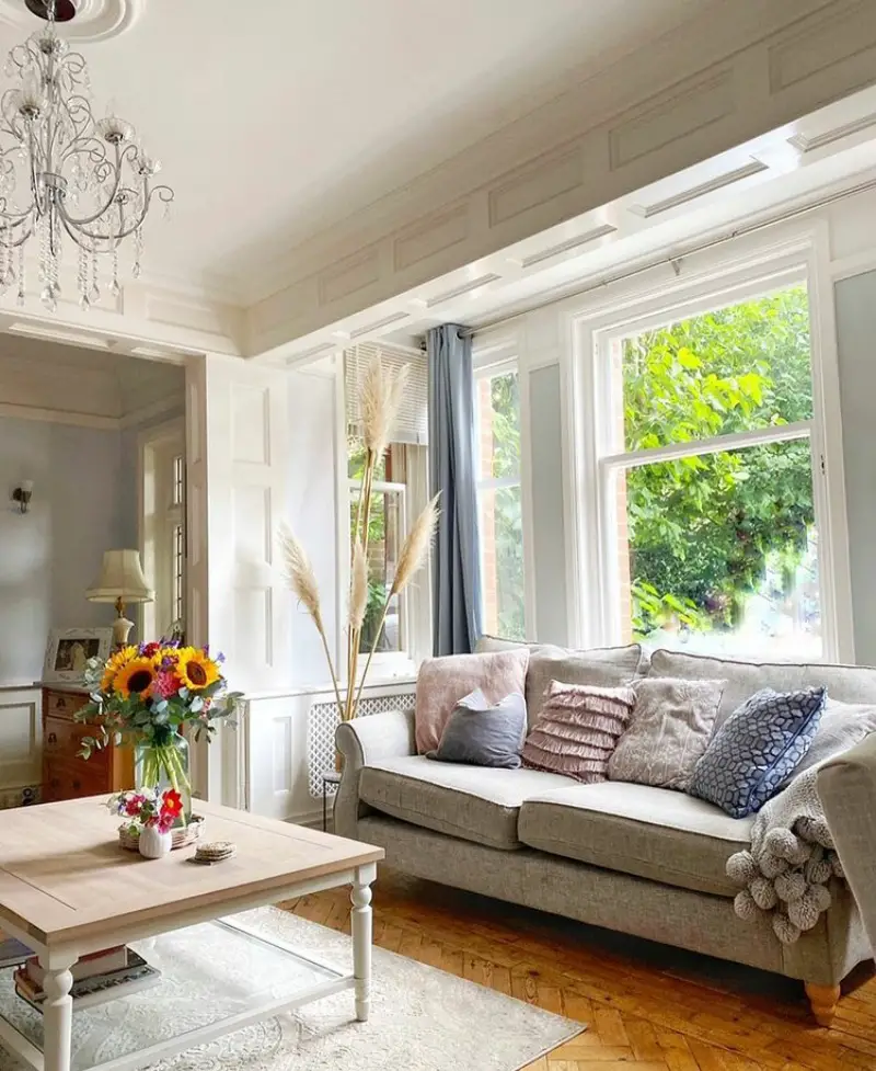 21 Outstanding Bay Windows For Your Home - The Wonder Cottage