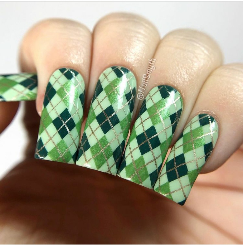 argyle nails