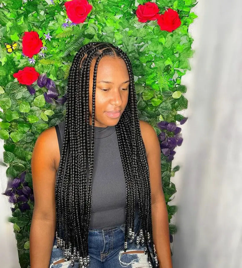 20+ Knotless Braids Hairstyles For Christmas 2021 - The Wonder Cottage